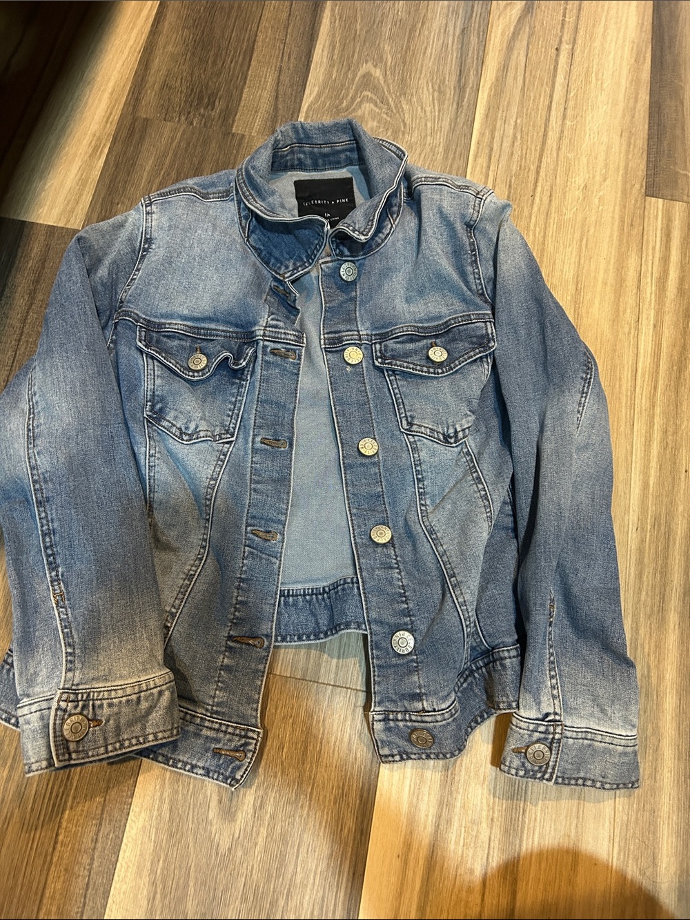 Caslon Light Blue Washed Denim Jacket - Women's